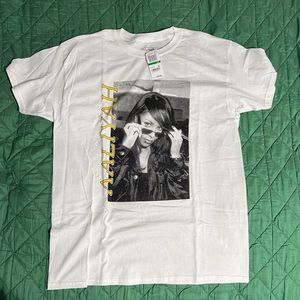 NWT Aaliyah tee L